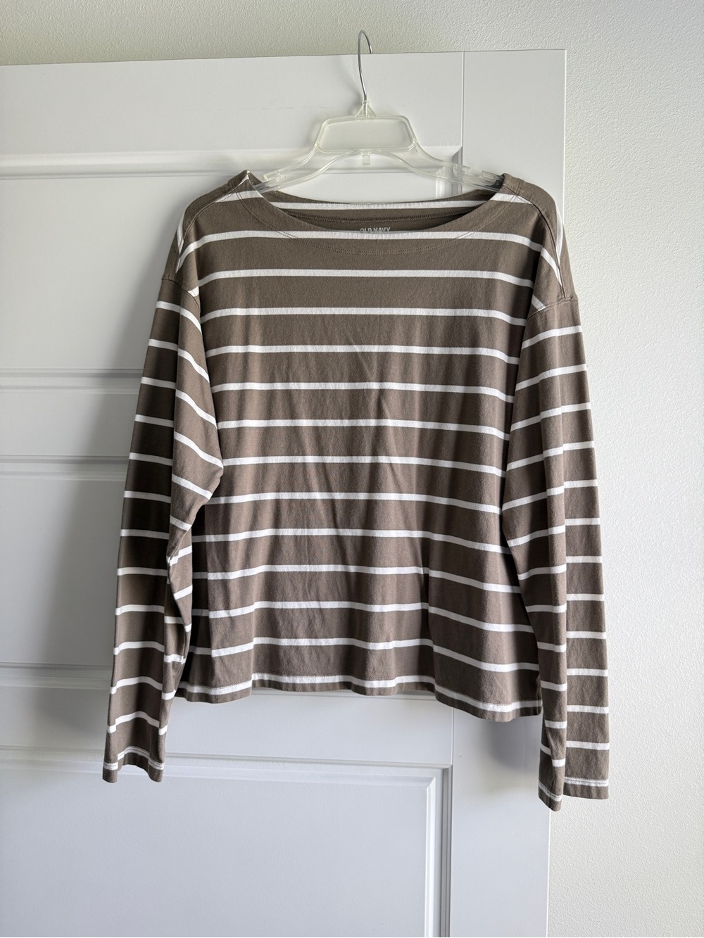 Old Navy Long Sleeve Striped Boatneck Tee • Tall